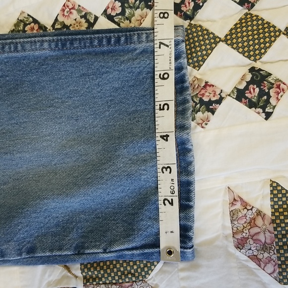 2 pr. Old Navy 5-pockets jeans - Picture 6 of 6